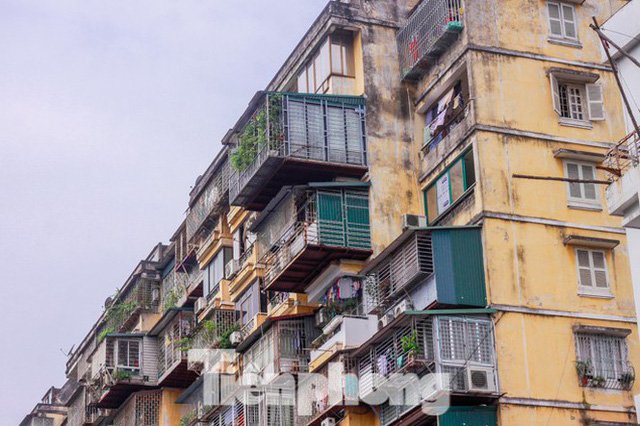 Hà Nội yêu cầu tạm dừng thực hiện đối với những hồ sơ đề xuất ý tưởng quy hoạch các khu chung cư cũ do các doanh nghiệp chậm thực hiện, đã quá thời hạn TP giao.