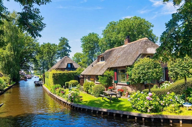 Biệt thự Làng Hà Lan Ecopark với phong cách Châu Âu đẳng cấp thượng lưu
