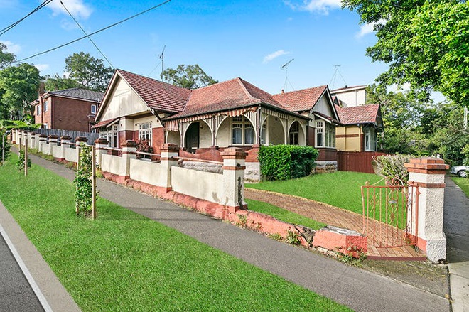 Ngôi nhà ở ngoại ô Sydney được bán với giá 3,5 triệu USD (Ảnh: NG Farah Real Estate).