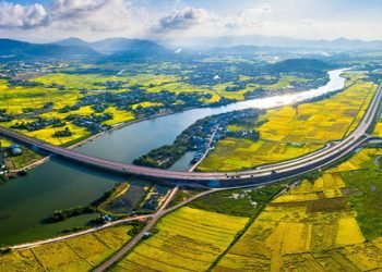 Nhà đầu tư đổ về Quy Nhơn săn đất nền ven biển