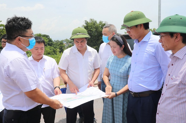 Quảng Ninh: Sẵn sàng quỹ đất xây nhà ở công nhân - Ảnh 2.