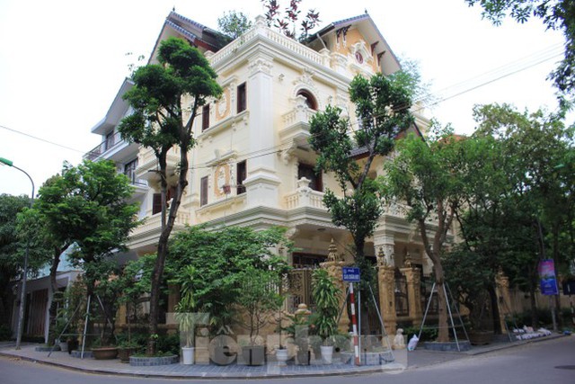     Giá nhà tại Hà Nội tăng mạnh và những diễn biến bất ngờ của thị trường cuối năm - Ảnh 1.