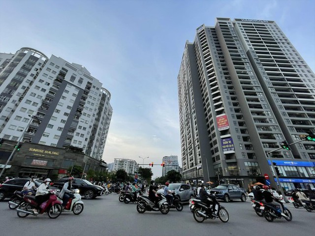 Giá căn hộ chung cư Hà Nội tăng phi mã - Ảnh 2.