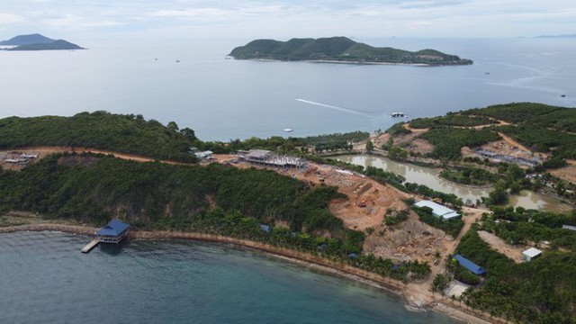     Đảo Hòn Miễu - Nha Trang hoang tàn vì xây khu du lịch - Ảnh 5.