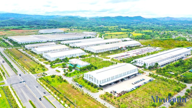     Các khu công nghiệp lác đác đang là điểm sáng thu hút đầu tư của Quảng Nam - Ảnh 1.