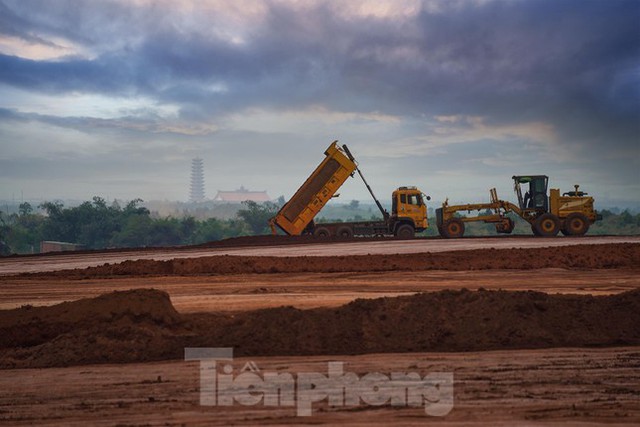 Cận cảnh quá trình xây dựng dự án sân bay tỷ đô lớn nhất Việt Nam - Ảnh 18.