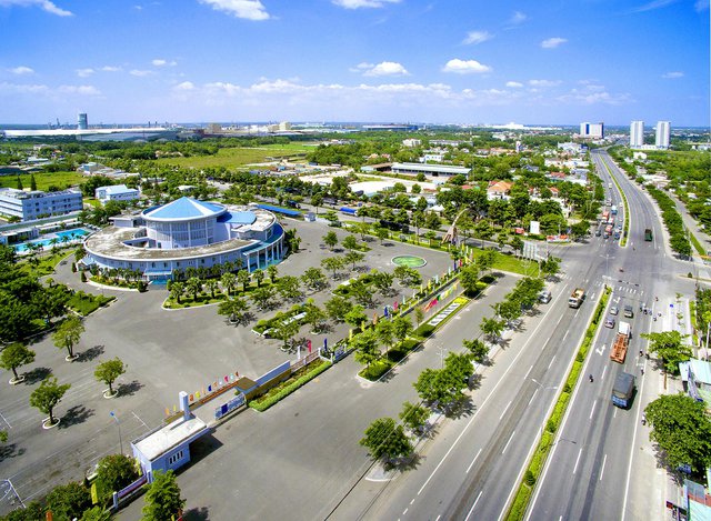 Phú Mỹ hướng đến là khu đô thị cảng biển, công nghiệp và công nghệ cao - Ảnh 1.
