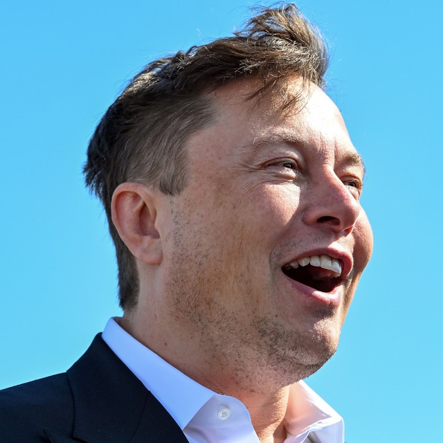 Elon Musk tuyên bố không bán thêm cổ phiếu Tesla trong 2 năm - Ảnh 1.