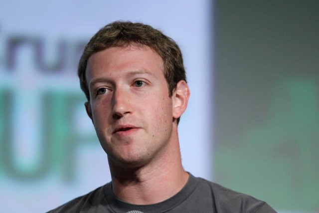 Hiểu sai 'thay đổi là tiến bộ', Mark Zuckerberg bị chỉ trích vì hành vi cảm tính, dùng quyền lực 'dìm hàng' cả Meta - Ảnh 1.