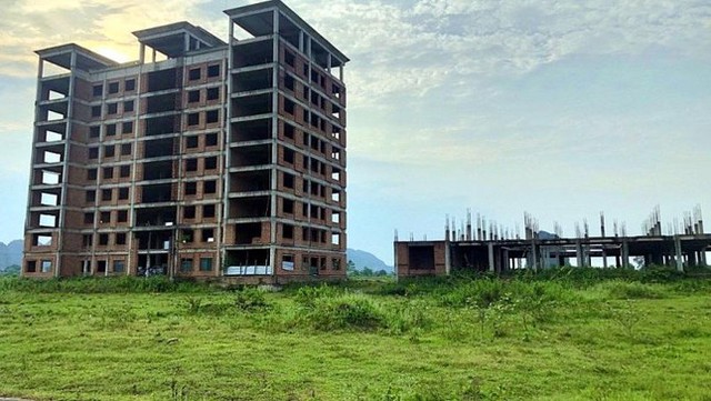 Ninh Bình chỉ đạo 'nóng' dự án đại học trăm tỷ bỏ hoang cả chục năm - Ảnh 1.