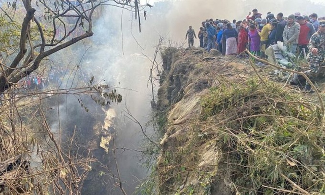 Vụ rơi máy bay ở Nepal: Toàn bộ 72 người thiệt mạng - Ảnh 1.