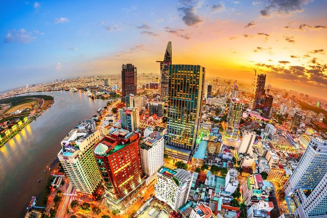 Người nước ngoài mua nhà tại Việt Nam tập trung chủ yếu ở Hà Nội và TP.HCM - Ảnh 1.