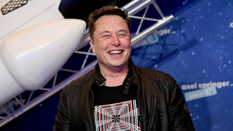 Tỷ phú Elon Musk thành lập công ty AI mới, cạnh tranh với... 