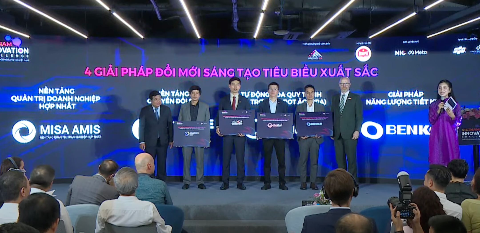 Lộ diện 4 giải pháp sáng tạo tốt nhất Việt Nam: FPT, VNPT, Misa và startup tối ưu hóa vận hành điều hòa Benkon được vinh danh - Ảnh 1
