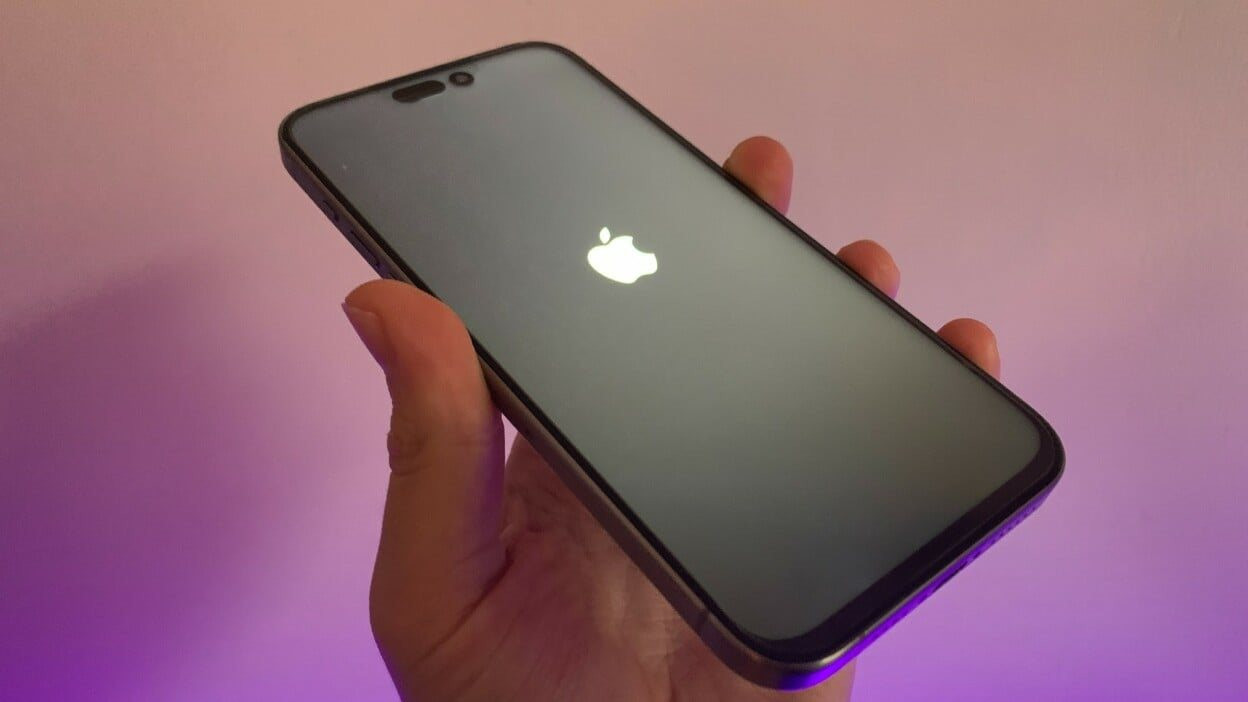 Đặt mua iPhone 15 Pro Max ngay trên website Apple, người dùng nhận ngay iPhone giả chạy Android - Ảnh 4.