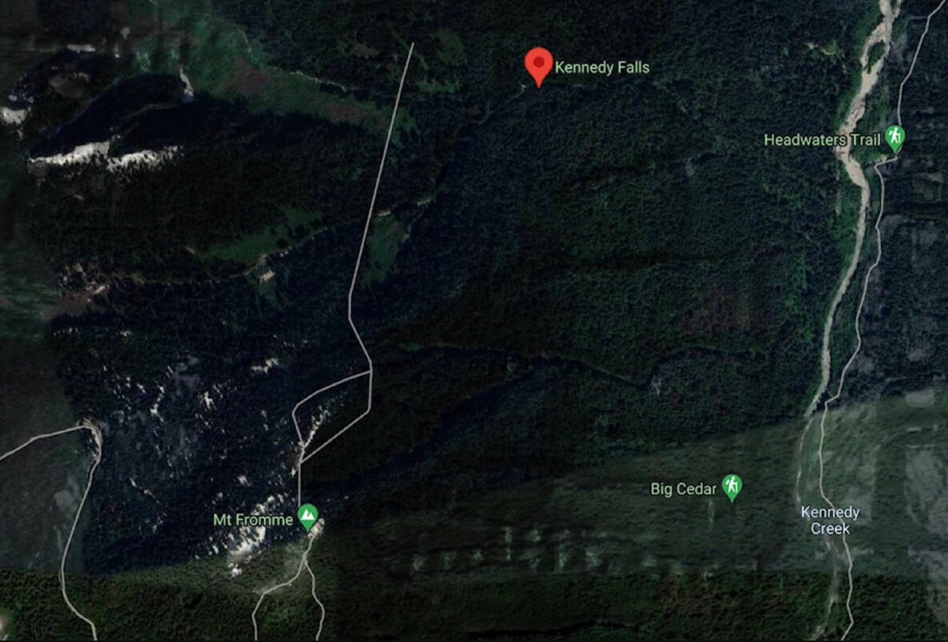 Mắc kẹt trên núi vì Google Maps chỉ đường không tồn tại - Ảnh 2