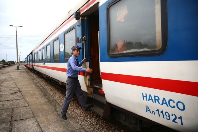 Đường sắt Hà Nội và Sài Gòn bất ngờ lãi lớn - Ảnh 2