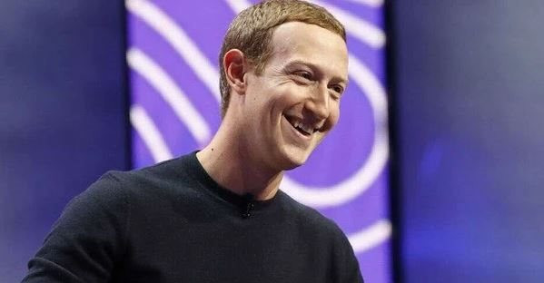 Mark Zuckerberg khởi động lại 'cỗ máy kiếm tiền' bị lãng quên: Ứng dụng khiến hơn 2 tỷ người nhắn tin suốt ngày, sẽ mang về cho Meta 10 tỷ USD/năm - Ảnh 1.