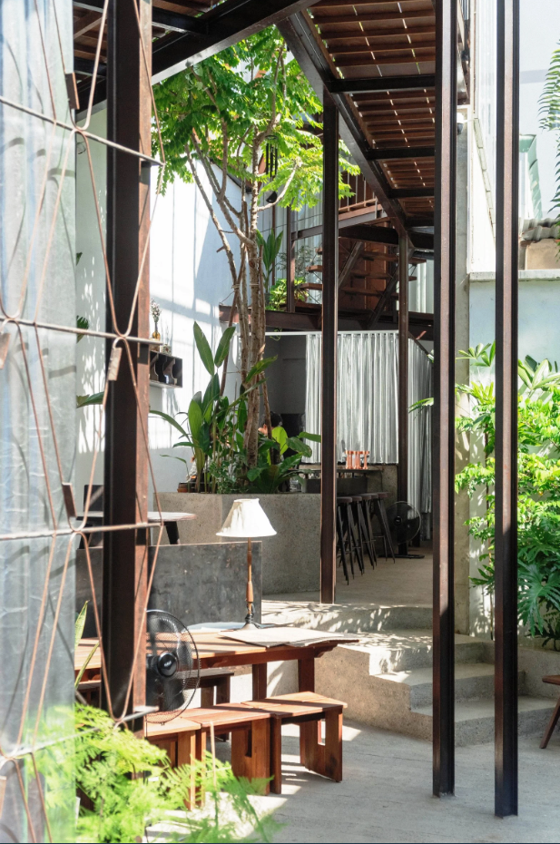Khách sạn 'siêu mỏng' ở Nha Trang xuất hiện trên báo phương Tây - Ảnh 4
