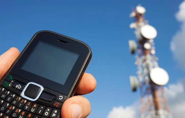400.000 điện thoại sẽ được dùng để hỗ trợ người dân khi bị tắt sóng 2G - Ảnh 1.