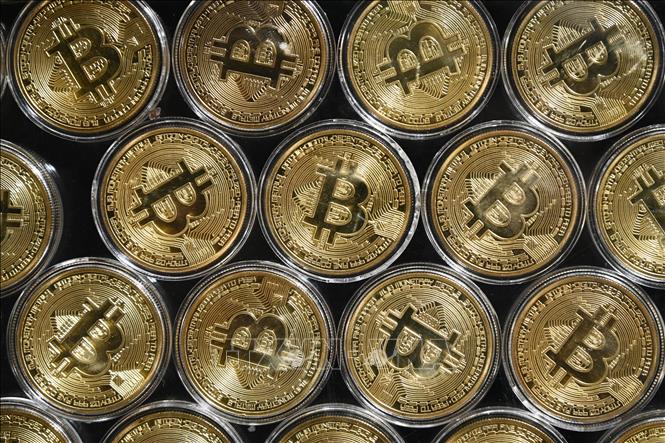 Giá bitcoin vượt 40.000 USD - Ảnh 1.
