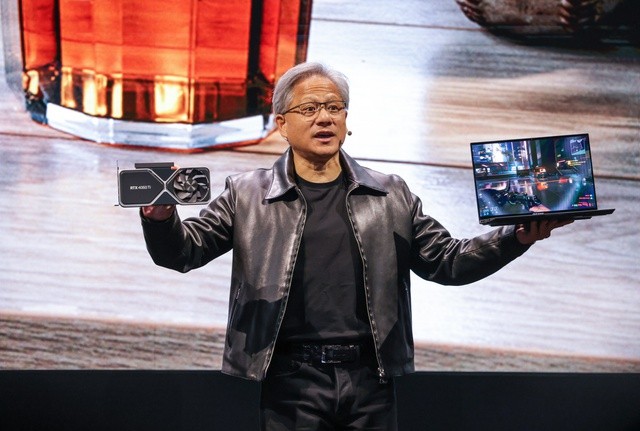 CEO Nvidia bước chân vào giới siêu giàu: Tài sản tăng 30 lần chỉ sau 5 năm, cổ phiếu tăng 7,7 tỷ USD trong một phiên - Ảnh 1.