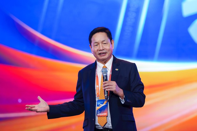 Chủ tịch nước Trương Gia Bình: Việt Nam cần nắm bắt chiến lược ngoại giao toàn diện về chất bán dẫn 