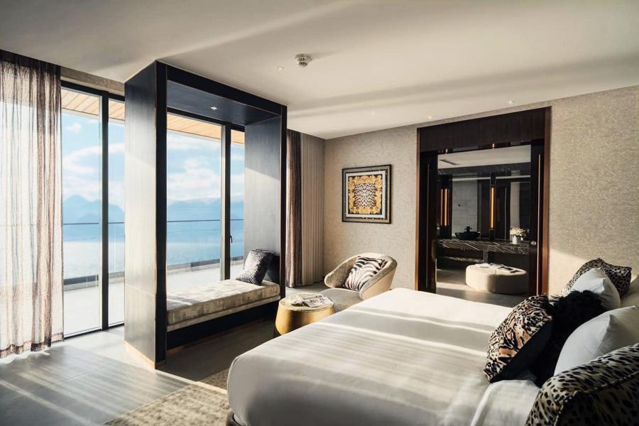 Không gian nội thất sang trọng The Coral Villas được trang bị nội thất bởi Roberto Cavalli Home Interiors.